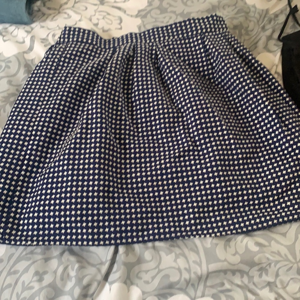 Blue and white skirt with elastic waist. LIKE NEW. Great condition